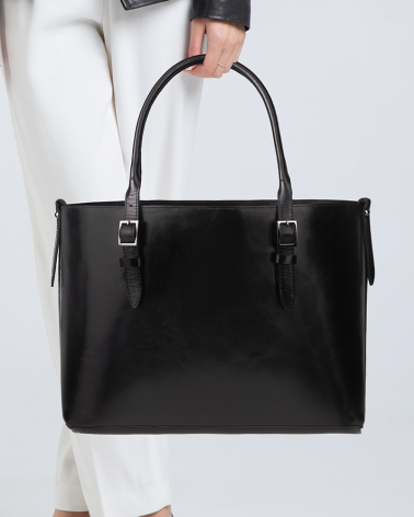 Skórzana torebka damska